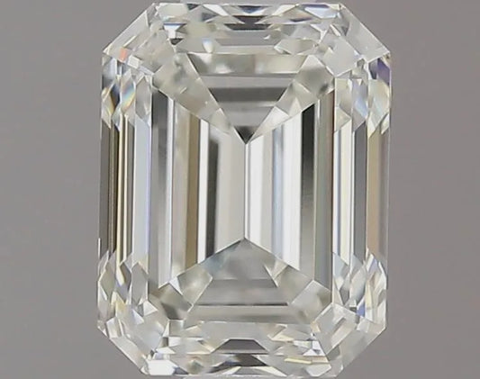 0.9 Carats EMERALD Diamond
