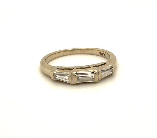14K White Gold Diamond Band with 3 Baguette Diamonds – 0.20ctw, Size 5