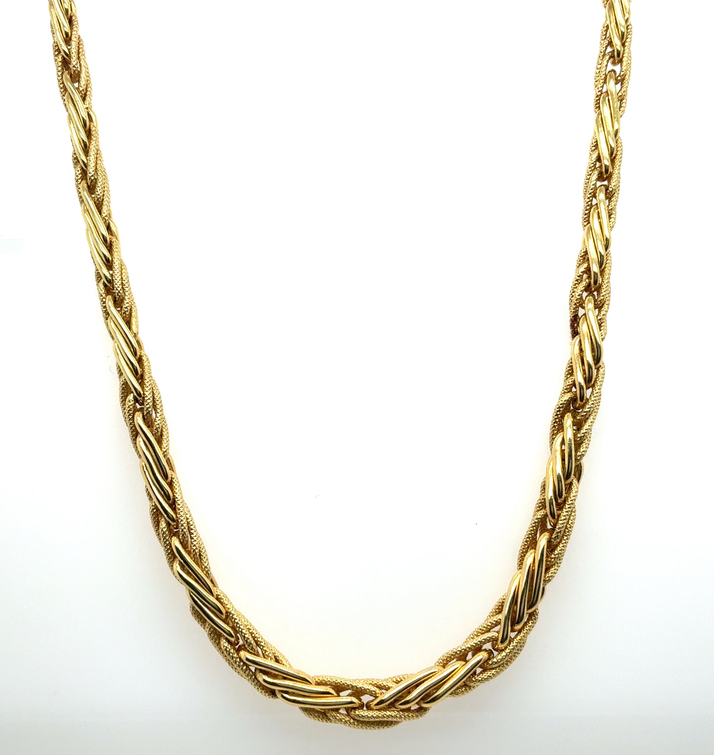 Lady's Yellow 14 Karat Interwoven Estate Necklace, Length 18