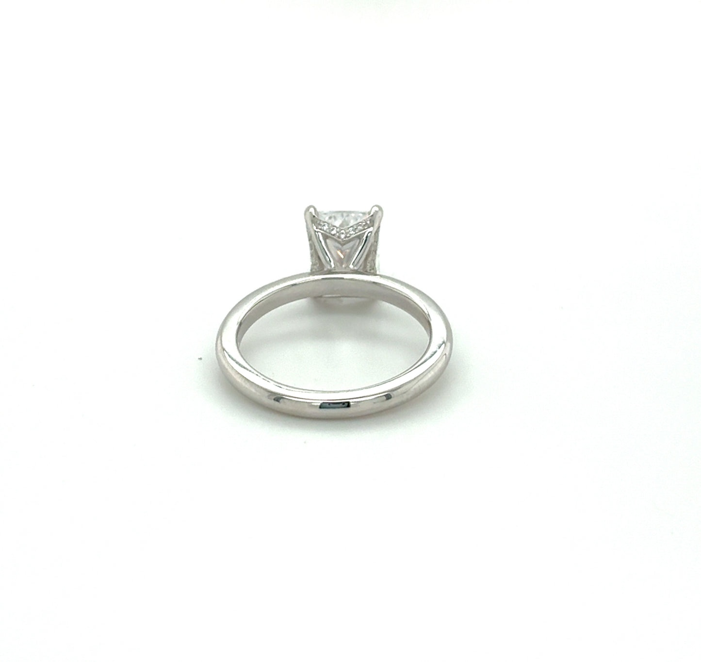 14K White Gold Kaitlyn Solitaire Engagement Ring – Hidden Halo