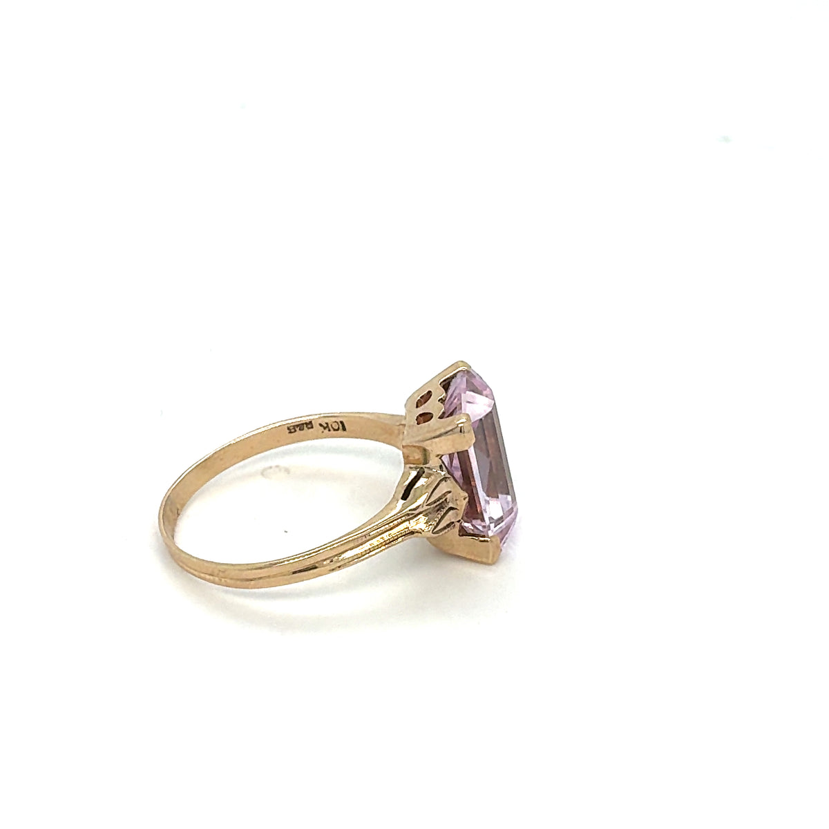 Estate 10K Yellow Gold Ring with Pink Faceted Gemstone