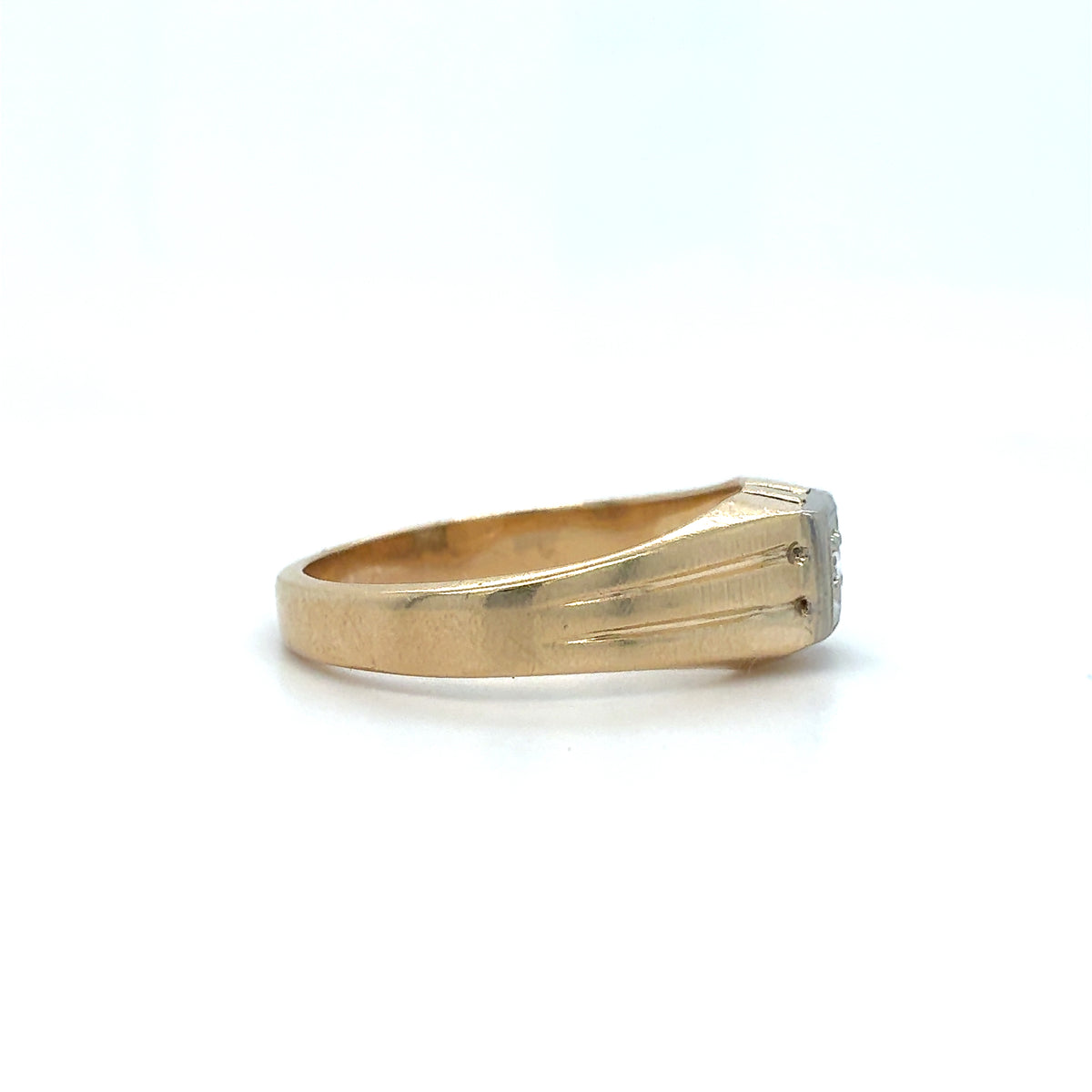 Estate 14K Yellow Gold Men’s Etched Ring with Round Brilliant-Cut Center – Size 10