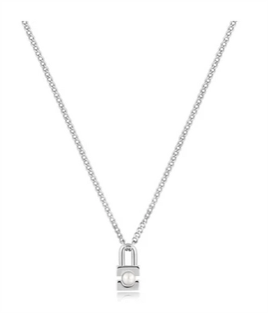 Ania Haie SS Padlock Pearl Necklace – Modern Sophistication
