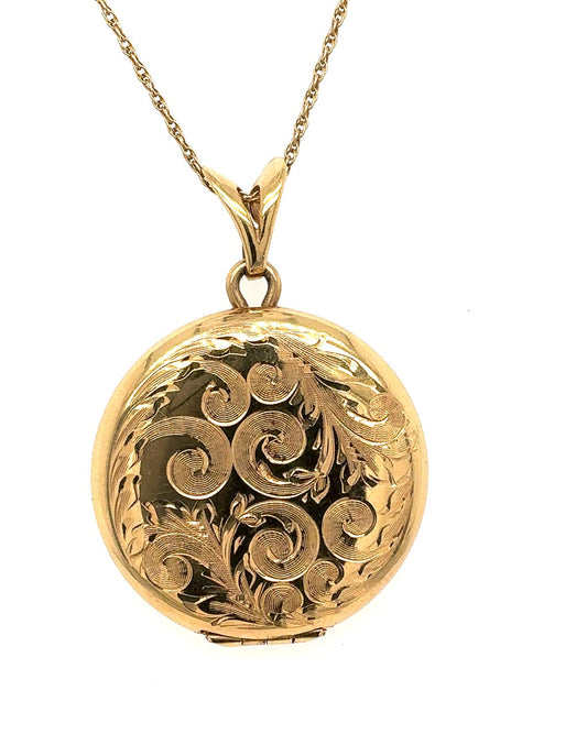 14K Yellow Gold Locket Necklace on 18" Chain