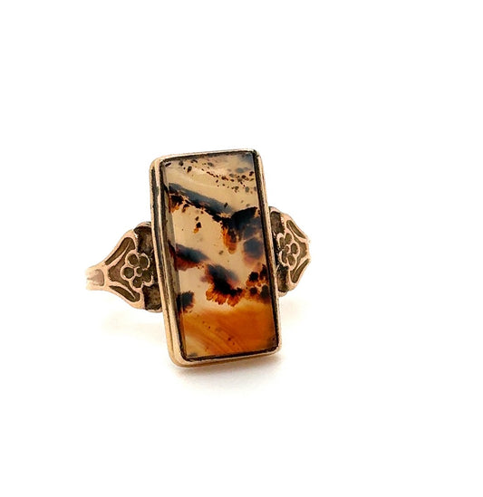10K Yellow Gold Ring with Multicolored Center Stone & Floral Engraving – Size 7.5