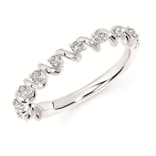 1/4 Ctw. Diamond Fashion Ring in 14K Gold