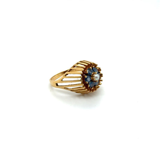 18K Yellow Gold Estate Floral Ring with Blue Stones & Pearl – Size 7